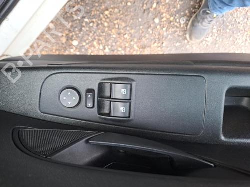 Left front window switch FIAT PUNTO EVO (199_) 1.3 D Multijet (199AXC1A, 199BXC1A, 199AXT1A, 199BXT1A) | BP19879959I27