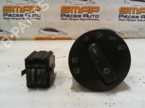 Used Headlight switch VW GOLF PLUS V (5M1, 521) [2004-2013]  21976430