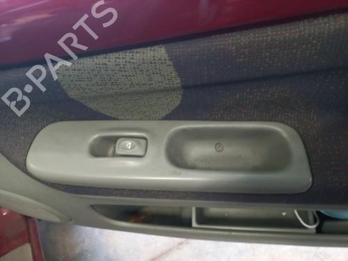 Used Right front window switch RENAULT TWINGO I (C06_) 1.2 (C066, C068) (58 hp) 25821604
