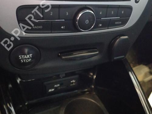 Used Radio RENAULT MEGANE III Hatchback (BZ0/1_, B3_) 1.5 dCi (BZ09, BZ0D, BZ1W, BZ29, BZ14) (110 hp) 27276364