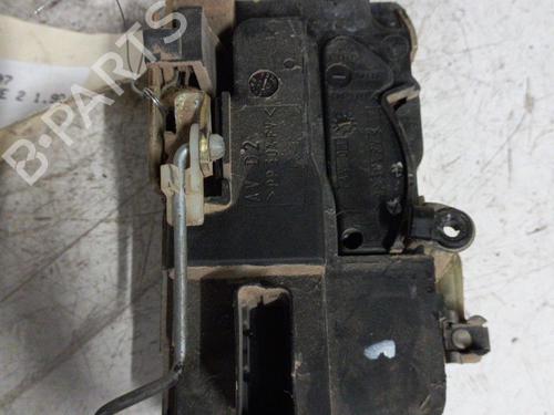 Used Front right lock CITROËN BERLINGO / BERLINGO FIRST Box Body/MPV (M_) 1.9 D 70 (MBWJZ, MCWJZ) (69 hp) 19881790