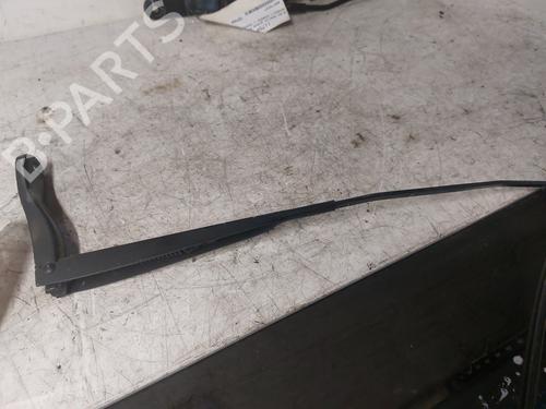 Front windshield wiper arm NISSAN NV400 Van (X62, X62B) dCi 110 | BP24641453C143 