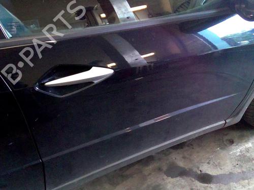 Used Right front door HONDA CIVIC VIII Hatchback (FN, FK) 2.2 CTDi (FK3) (140 hp) 19894245