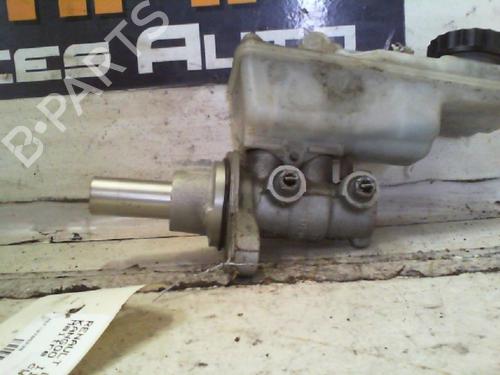 Used Brake master cylinder RENAULT KANGOO Express (FW0/1_) [2008-2025]  19900246