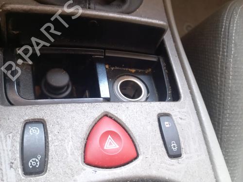 warning-switch-renault-vel-satis-bj0_-2002-29041571 main image