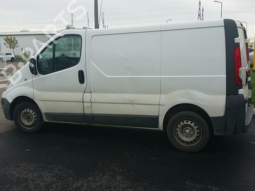 Left headlight RENAULT TRAFIC II Van (FL) 2.0 dCi 90 (FL0H) | BP19899299C28 