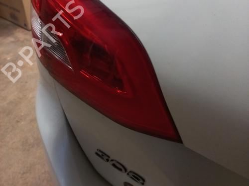 Used Right tailgate light PEUGEOT 308 SW II (LC_, LJ_, LR_, LX_, L4_) 2.0 GT HDi 180 / BlueHDi 180 (181 hp) 25653702