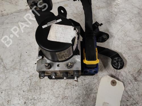Used ABS pump RENAULT MEGANE III Hatchback (BZ0/1_, B3_) 1.6 dCi (BZ00, BZ12, BZ13) (130 hp) 19901940