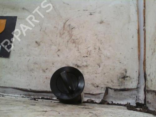 Used Headlight switch VW GOLF III (1H1) [1989-1998]  21974061