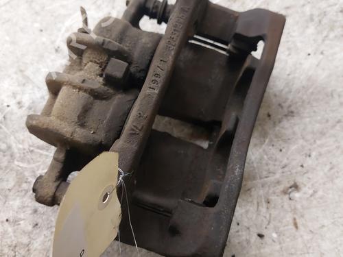 Used Right front brake caliper Right front brake caliper FIAT SCUDO Van (270_, 272_) 1.6 D Multijet (90 hp) 21998732 21998732