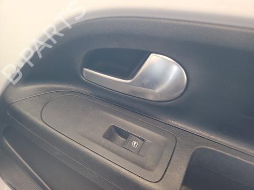 Used Front right interior door handle VW UP! (121, 122, BL1, BL2, BL3, 123) 1.0 (75 hp) 21995477