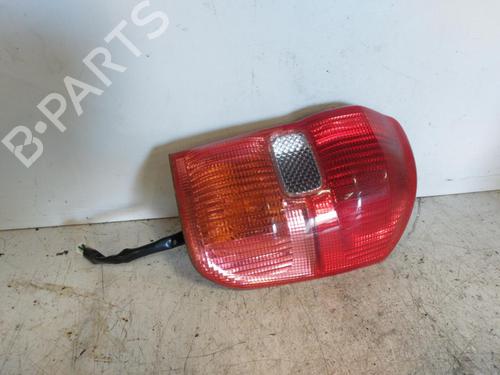 Høyre baklys TOYOTA RAV 4 II (_A2_) 2.0 D 4WD (CLA20_, CLA21_, CLA20R, CLA21R) | BP19880326C35 