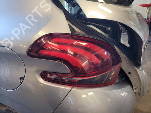 Used Left taillight PEUGEOT 208 I (CA_, CC_) [2012-2020]  19885579