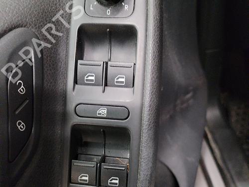 Used Left front window switch VW GOLF VI (5K1) 1.6 TDI (105 hp) 21811856