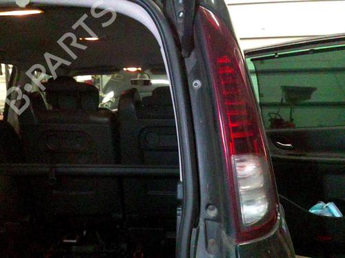 Used Right taillight RENAULT ESPACE IV (JK0/1_) 2.0 dCi (JK01, JK02, JK1J, JK1K, JK1H) (150 hp) 19889317