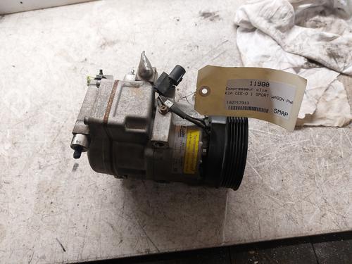 AC compressor KIA CEE'D SW (ED) 2.0 CRDi 140 977012L302
