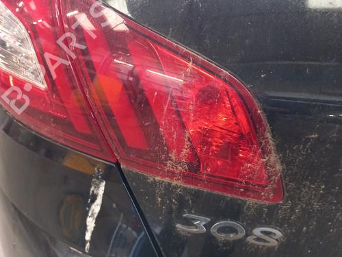 Used Left tailgate light PEUGEOT 308 II (LB_, LP_, LW_, LH_, L3_) 1.6 BlueHDi 120 (120 hp) 27977339