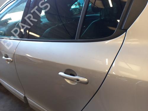 Dør venstre bak RENAULT MEGANE III Hatchback (BZ0/1_, B3_) 1.5 dCi (BZ09, BZ0D, BZ1W, BZ29, BZ14) (110 hp) 27276408