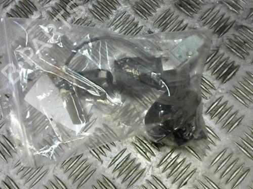 Used Ignition barrel PEUGEOT 208 I (CA_, CC_) 1.2 VTI 82 (82 hp) 19890486