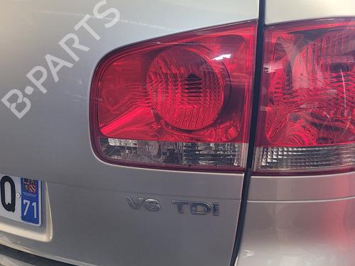 Højre baklys, luke VW TOUAREG (7LA, 7L6, 7L7) 3.0 V6 TDI (225 hp) 22234577