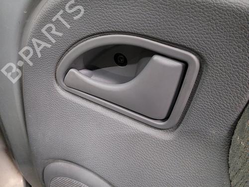 Højre fortil invendig håndtag RENAULT TWINGO I (C06_) 1.2 16V (C06C, C06D, C06K) (75 hp) 23775981