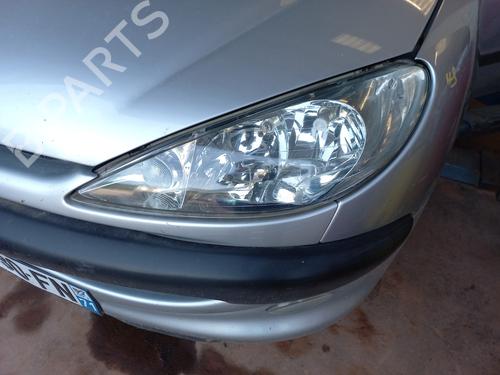 Scheinwerfer links für PEUGEOT 206 Hatchback (2A/C) 1.4 HDi eco 70 (68 hp) 26577532
