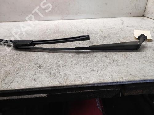 Front windshield wiper arm SUZUKI JIMNY Closed Off-Road Vehicle (SN) 1.5 DDiS 4x4 | BP19881066C143 