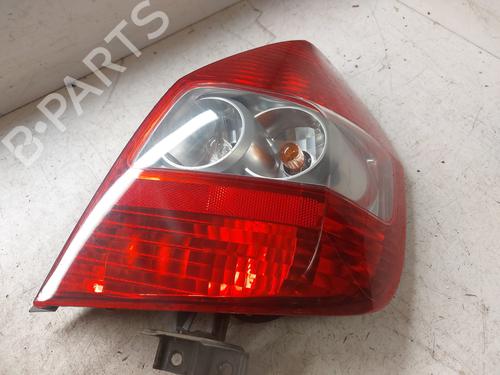 Używane Lampa tylna prawa HONDA JAZZ II (GD_, GE3, GE2) 1.2 i-DSI (GD5, GE2) (78 hp) 27364314