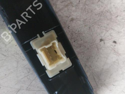 Used Right front window switch RENAULT CLIO IV (BH_) 1.5 dCi 75 (75 hp) 19892705