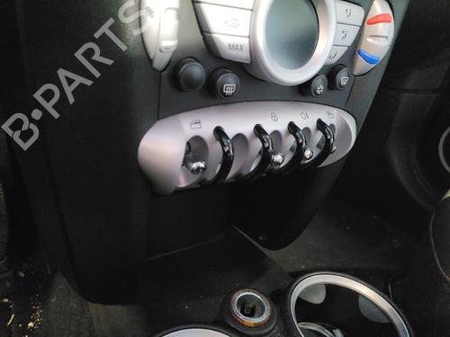 Used Switch MINI MINI (R56) Cooper (120 hp) 21995975