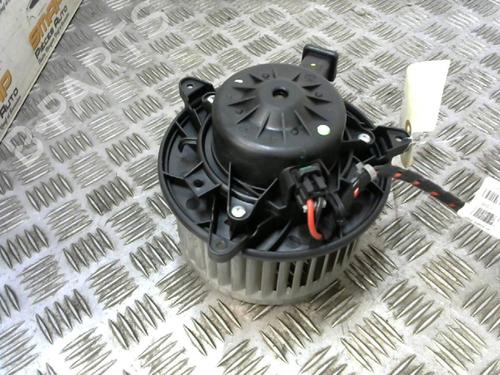 Used Heater blower motor OPEL MERIVA B MPV (S10) [2010-2017]  19890466