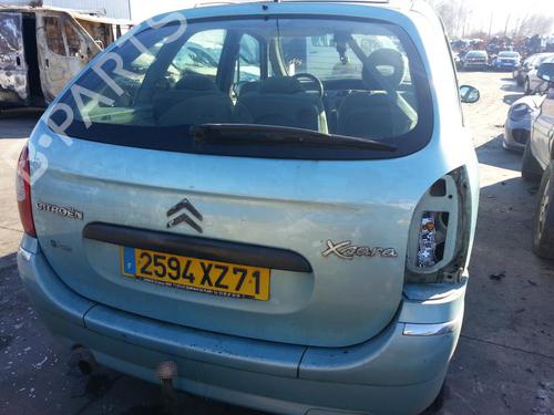 Left headlight CITROËN XSARA PICASSO (N68) 2.0 HDi | BP19896195C28 