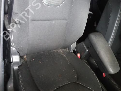 Right front seat RENAULT CLIO IV Grandtour (KH_) 0.9 TCe 90 876207833R
