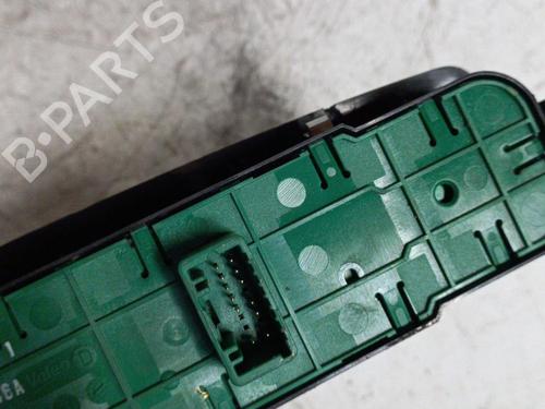 Used Left front window switch RENAULT MEGANE III Grandtour (KZ0/1) 1.2 TCe (KZ2B, KZ11) (116 hp) 21981598