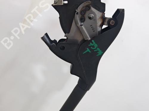 Used Hand brake Hand brake HYUNDAI GETZ (TB) 1.5 CRDi (88 hp) 33870667 33870667