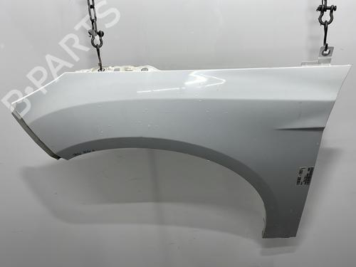 Guarda-lamas esquerdo FORD FOCUS III 2.0 TDCi (115 hp) 31126730