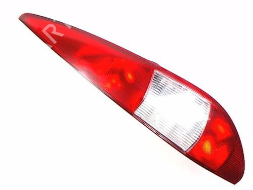 Right taillight FORD MONDEO III Turnier (BWY) 2.2 TDCi | BP20415429C35 
