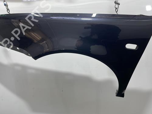 Forskærm venstre VW GOLF IV (1J1) 1.6 16V (105 hp) 33041469