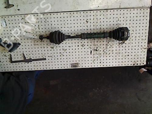 Antriebswelle links vorne für AUDI A4 B5 (8D2) 1.6 (100 hp) 20458809