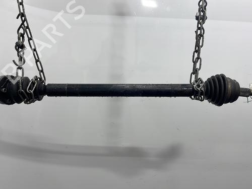 Used Right front driveshaft VW GOLF IV (1J1) 1.6 (100 hp) 31817527