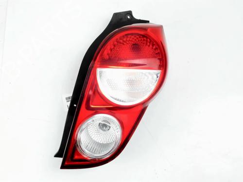 Używane Lampa tylna prawa CHEVROLET SPARK (M300) 1.0 (68 hp) 32149506