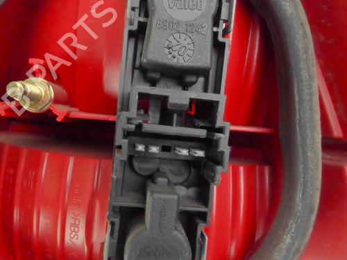 Used Left taillight Left taillight RENAULT VEL SATIS (BJ0_) 2.2 dCi (BJ0E, BJ0F) (150 hp) 20391102 20391102