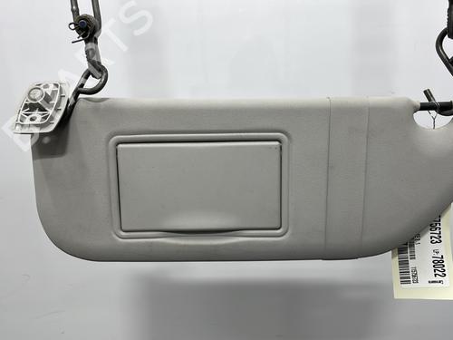 Używane Osłona przeciwsłoneczna lewa PEUGEOT 107 (PM_, PN_) 1.0 (68 hp) 30689133