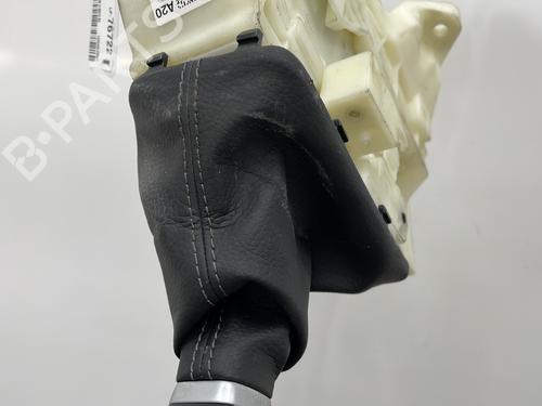 Used Gear lever Gear lever KIA STONIC (YB) 1.0 T-GDi (101 hp) 27523886 27523886