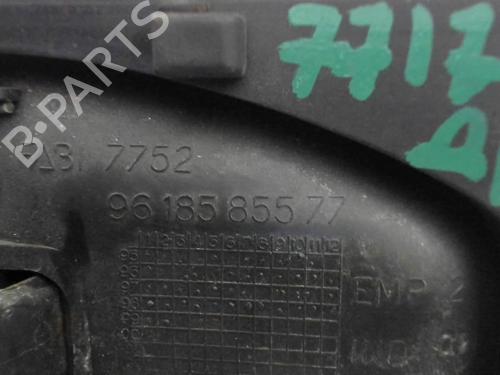 Used Front right interior door handle Front right interior door handle CITROËN SAXO (S0, S1) 1.1 X, SX (60 hp) 26666400 26666400