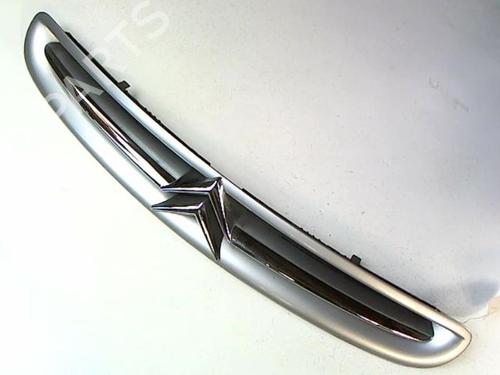 Used Grille CITROËN XSARA PICASSO (N68) 1.8 16V (115 hp) 20437028