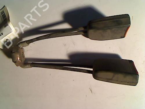 Used Seat buckle VW PASSAT B3/B4 (3A2, 35I) 1.9 TDI (90 hp) 25264084