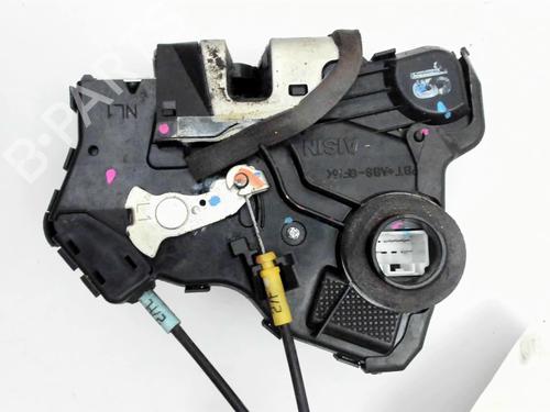 Used Front left lock TOYOTA HILUX VII Pickup (_N1_, _N2_, _N3_) 2.5 D-4D 4WD (KUN25_, KUN25R) (120 hp) 20418991