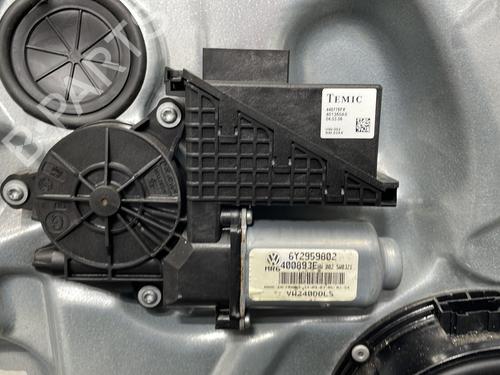 Vindusheismekanisme venstre foran VW POLO IV (9N_, 9A_) 1.4 TDI | BP29921981C22 