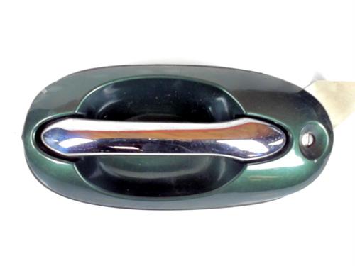 Used Front left exterior door handle KIA CARNIVAL I (UP) 2.9 TDi (126 hp) 22914730